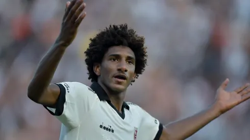 Campello define futuro de Talles Magno no Vasco