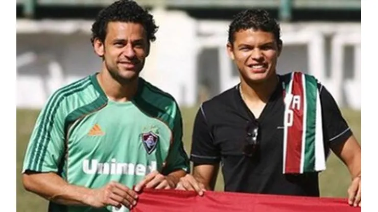 Interação de Fred e Thiago Silva agita torcida do Flu