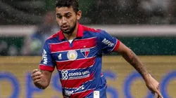 Felipe fura "quarentena" com festa e causa polêmica no Fortaleza