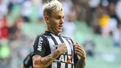 Reviravolta na China deixa Guedes a um passo do Atlético-MG