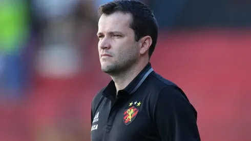 Daniel Paulista expõe