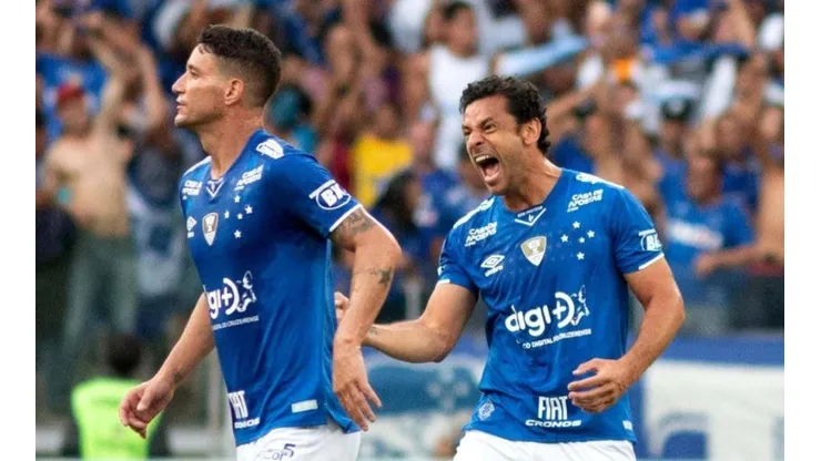 Cruzeiro rescinde contrato com dupla de veteranos