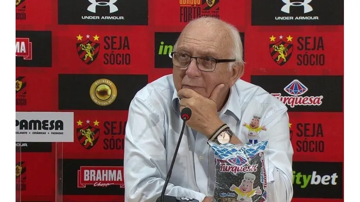 Bivar detalha plano para retorno do futebol