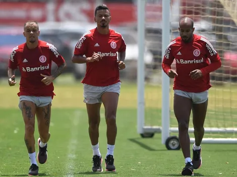 Meia do Inter é denunciado por vizinhos e "fura" quarentena