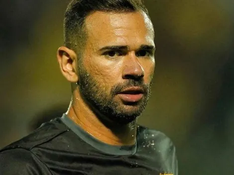 Vasco vê zagueiro não permanecer no Rio Ave (POR) e tem caminho "livre"