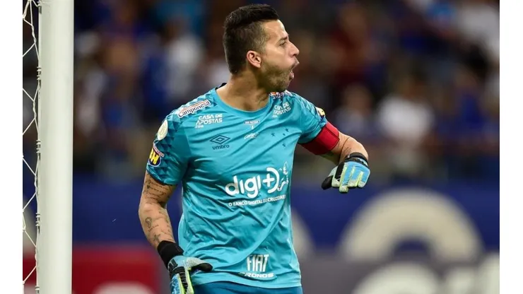 Fábio cobra elenco do Cruzeiro após reunião com Sérgio Rodrigues