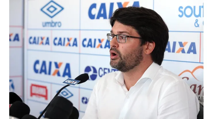 Bellintani revela negociação para renovar com peça-chave