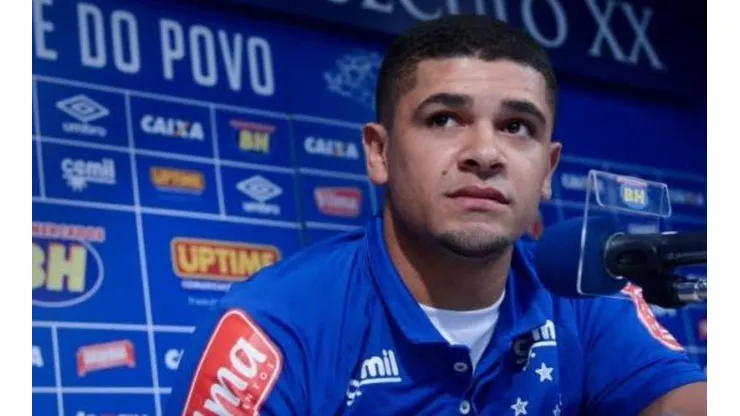 Carlos Ferreira revela recusa de ajuda ao Cruzeiro em "caso Denilson"
