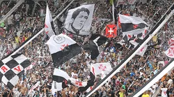 Torcida apaixonada faz Vasco quitar parte de salários atrasados no clube