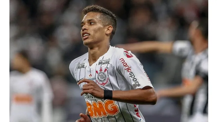 Empresário abre o jogo sobre despedida de Pedrinho do Corinthians