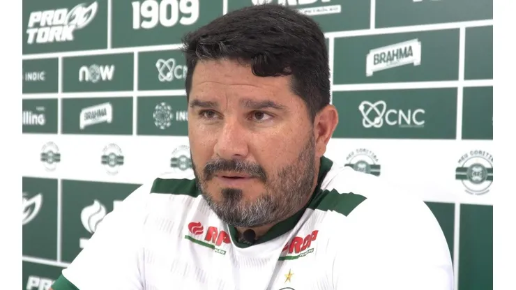 Barroca alerta para possíveis tropeços do Coritiba na Série A