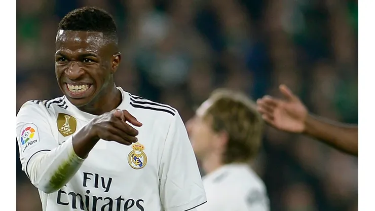 Ex-jogador alemão critica diretoria do Real Madrid por alto investimento em Vinícius Júnior