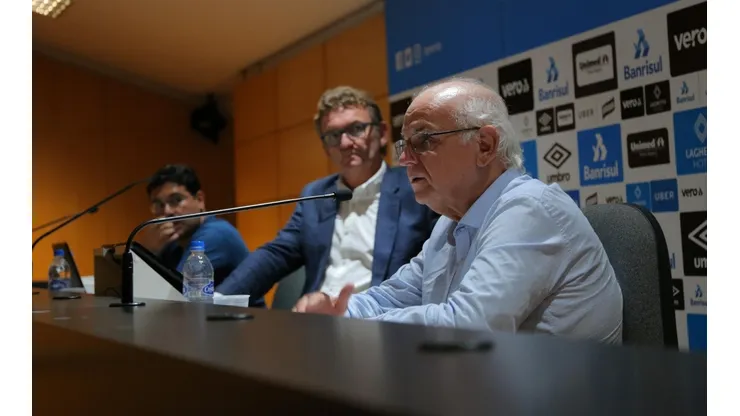Grêmio poderá ter que vender até 3 atletas por conta da pandemia