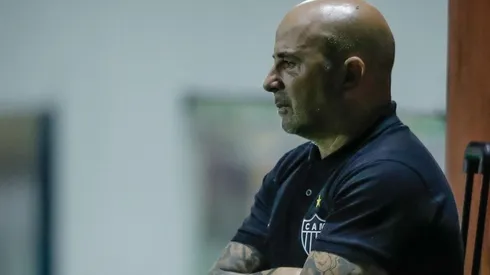 Sampaoli vira pivô de polêmica de elenco do Galo com Sette Câmara
