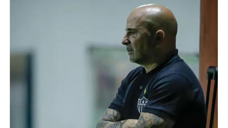 Sampaoli vira pivô de polêmica de elenco do Galo com Sette Câmara