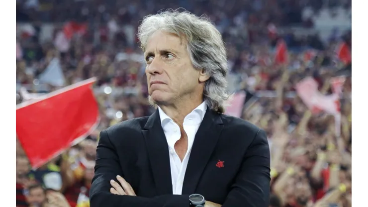 Jogador do Flamengo entra na mira do Santos e "preocupa" Jorge Jesus