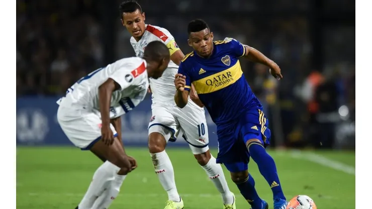 Peres revela procura do Santos por meia destaque do Independiente Medellín