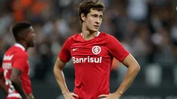 Além do Flamengo, Cruzeiro também demonstra interesse em contratar Dourado