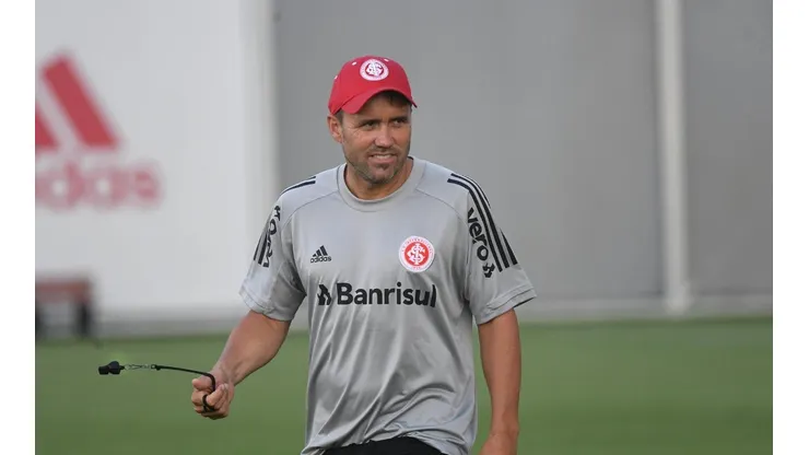 Coudet cogita ficar muito tempo no comando do Inter