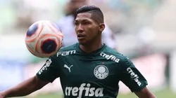 Rony revela 'resenha' de vestiário e "dedura" Luxa