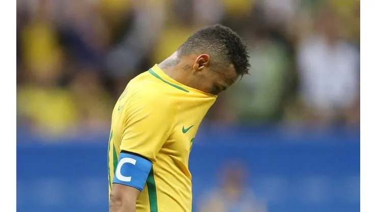 Neymar vem sendo sondado por vários clubes.