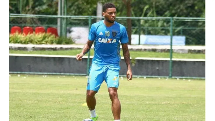 Sport bate martelo e define estratégia em "caso André"