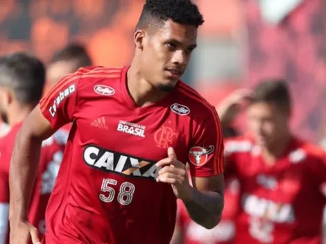 Após negociar Rafael Santos, Fla encaminha venda de atacante