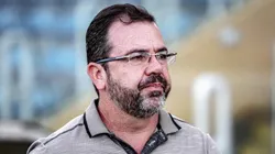 Enderson Moreira deve fazer "barca" de dispensa no Cruzeiro