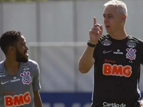 Andrés admite a possibilidade de trazer meia ao Corinthians