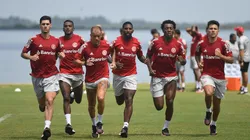 2 jovens vão deixar o grupo de Coudet no retorno do Inter às atividades