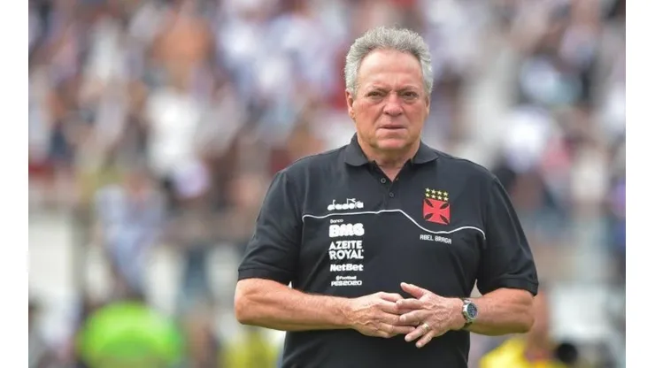 Abel revela verdadeiro motivo que ocasionou saída de São Januário
