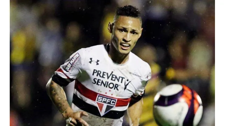 Neílton revela motivos de passagem sem brilho no São Paulo