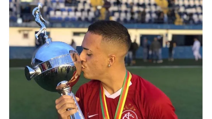 Peglow vira alvo do futebol europeu e Inter define seu futuro