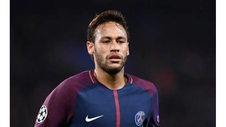 Juventus pretende oferecer Dybala para contratar Neymar