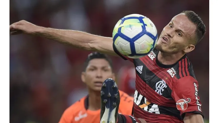 Sport exige esclarecimento do Fla sobre o pagamento de Renê