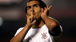 Andrés quebra silêncio e define futuro de Tevez