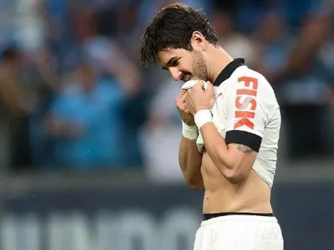 Roberto de Andrade detona passagem de Alexandre Pato no Corinthians