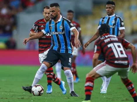 Dirigentes do Grêmio analisam processo de Maicon contra o São Paulo