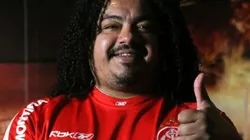 Perdigão manda resposta 'na lata' a Souza por chororô pela Liberta de 2006