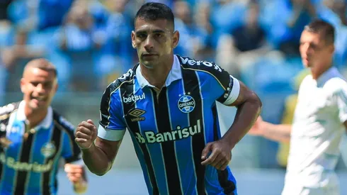 Quadro de Diego Souza é atualizado e agita torcida