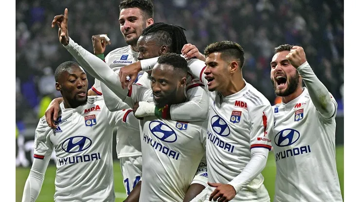 Destaque do Lyon deve ser disputado pelos ingleses.