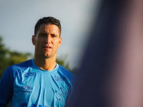 Thiago Neves quase foi jogado dentro de armário no Cruzeiro