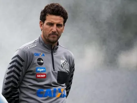 Elano rasga elogios a atacante que pertence ao Santos