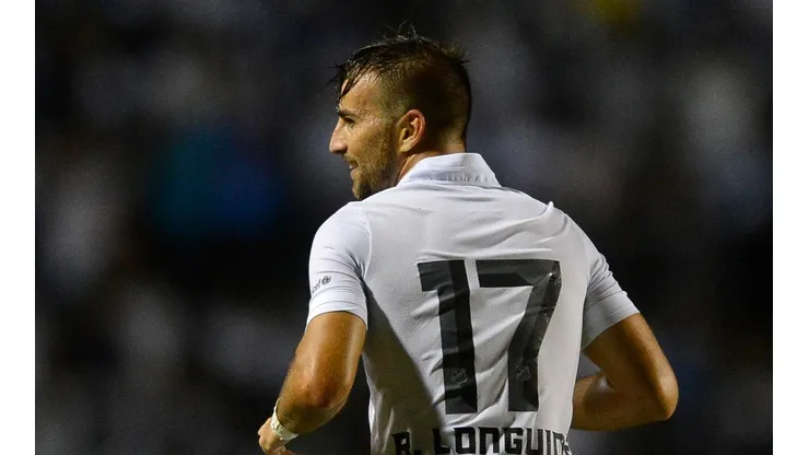 Futuro de Rafael Longuine está nas mãos do Santos