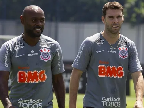 Com Boselli e Love em "stand by", Corinthians renova com zagueiro