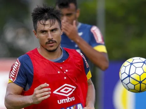 Cruzeiro corre pagar R$ 26 milhões de dívidas por Willian e outras compras