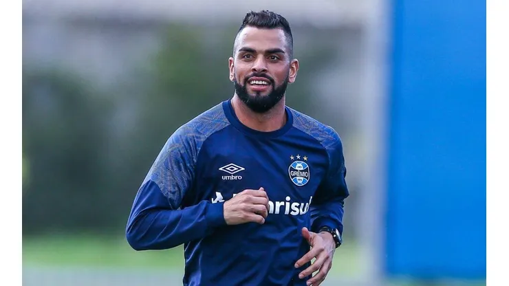 Declaração de Maicon agita torcida de São Paulo e Grêmio