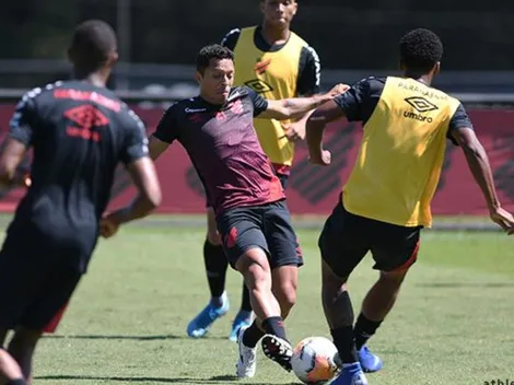 Athletico toma decisão sobre salários e comunica jogadores