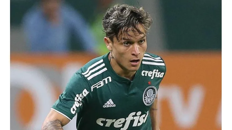 Artur é "desbancado" e Palmeiras fatura mais de R$ 25 milhões