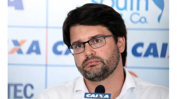 Bellintani define futuro de jogadores e "reforça" elenco principal